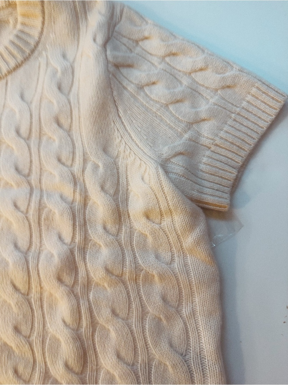 J.Crew Cashmere • Whipped Cream Cashmere • Cable Knit Short Sleeve Sweater • M - Picture 7 of 8
